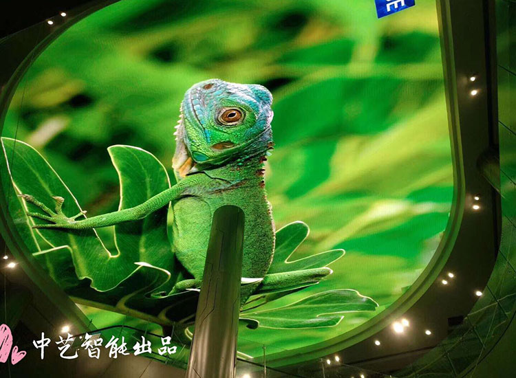 中藝智能LED顯示屏助力打造南陽高品質商業綜合體